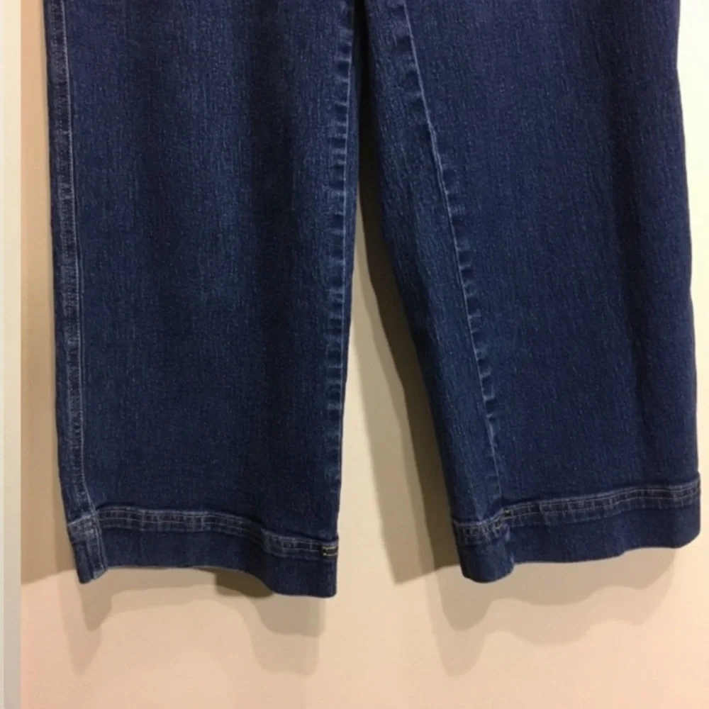 H&M Size 10 High Rise Wide Leg Crop Denim Jeans Medium Wash - Picture 3 of 8